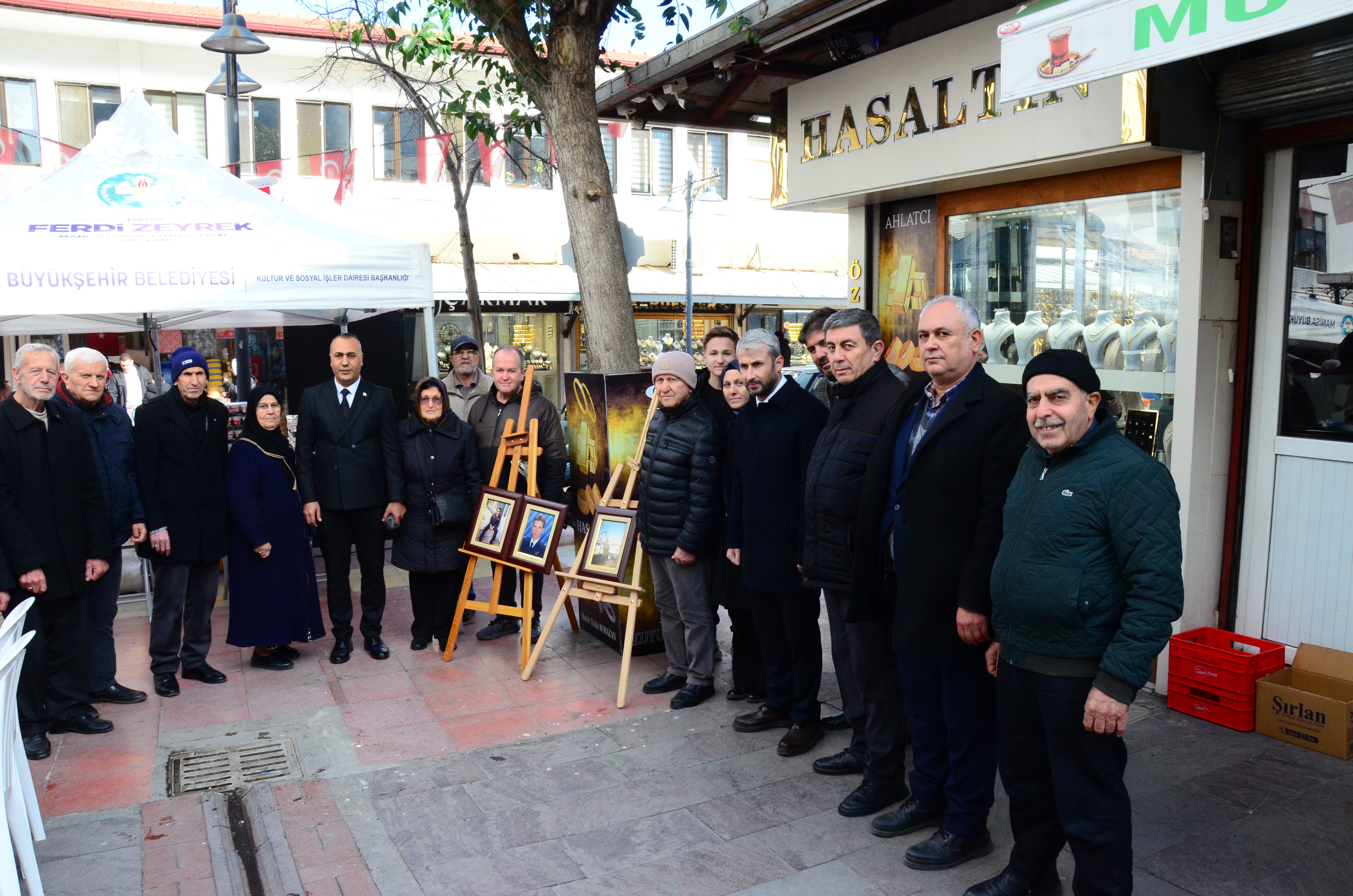 Manisalı şehit Okan Divrik, dualarla anıldı-.2.1
