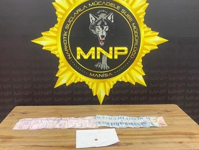 Manisa'da uyuşturucu operasyonu: 2 kişi tutuklandı