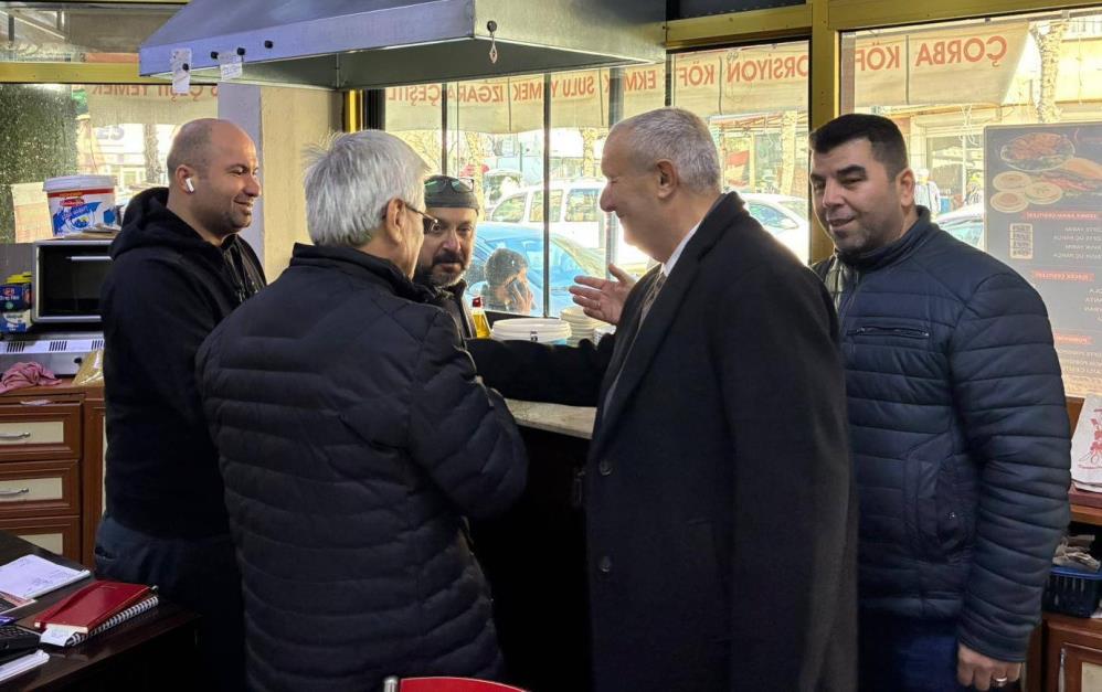 MHP Salihli, esnafın taleplerini yerinde dinledi!