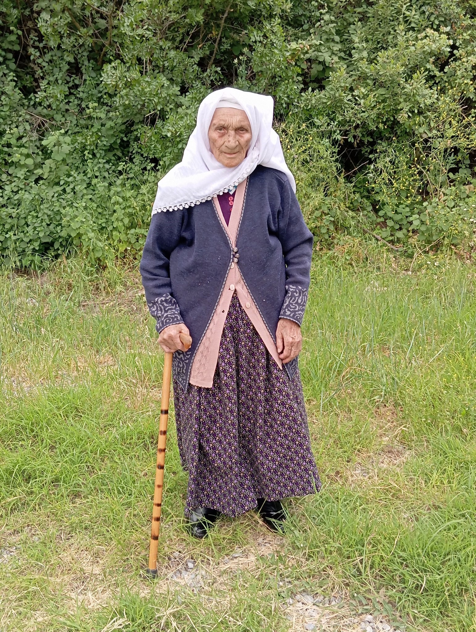 Kırkağaç'ı yasa boğan ölüm! 112 yaşında hayatını kaybetti-.3.1