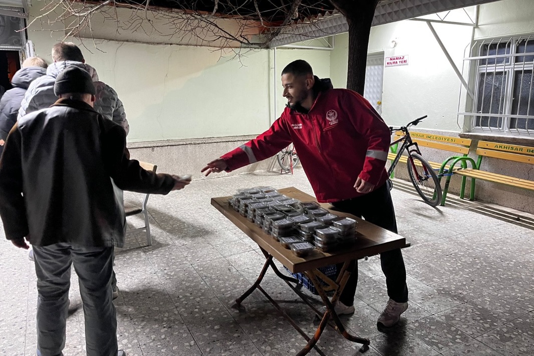 Akhisar Sıcak Helva (4)