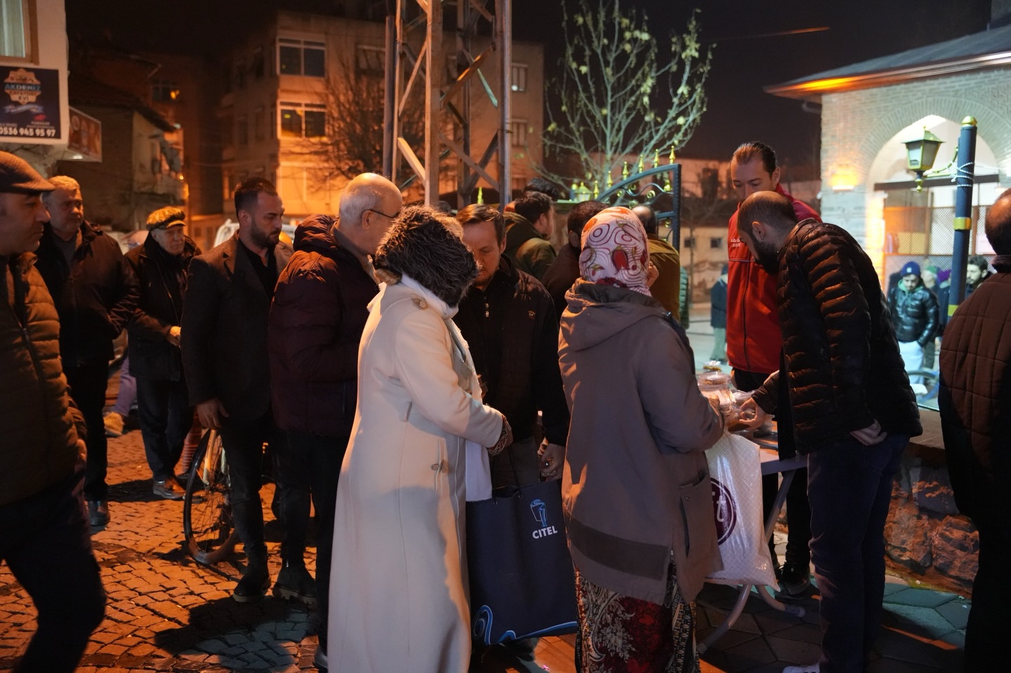 Akhisar Sıcak Helva (6)