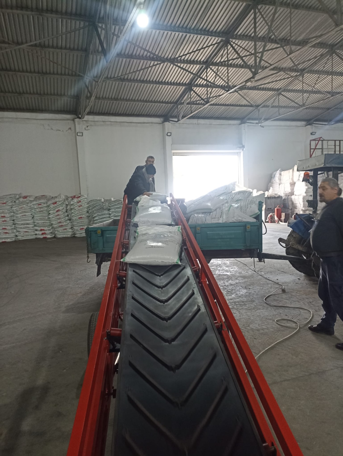 Alaşehir Tari̇ş'ten Üreticiye Destek! (2)