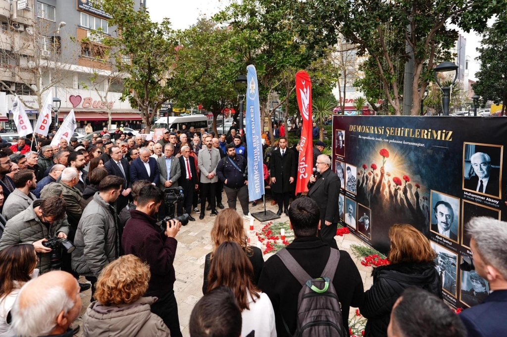 Basının Usta Kalemi Uğur Mumcu, Manisa'da Anıldı! (2)