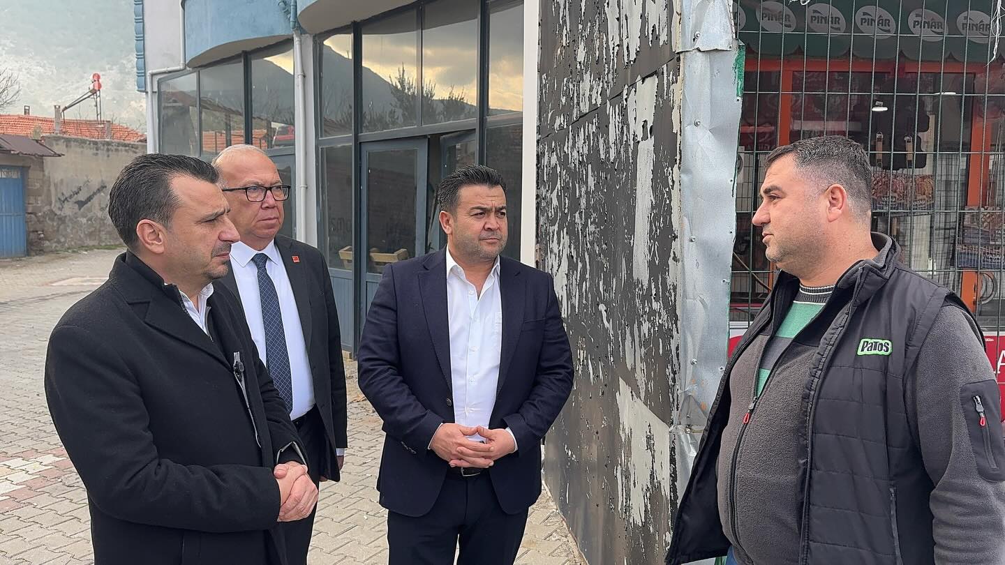 Bekir Başevirgen Kırkağaç'ta Esnafın Nabzını Tuttu (1)