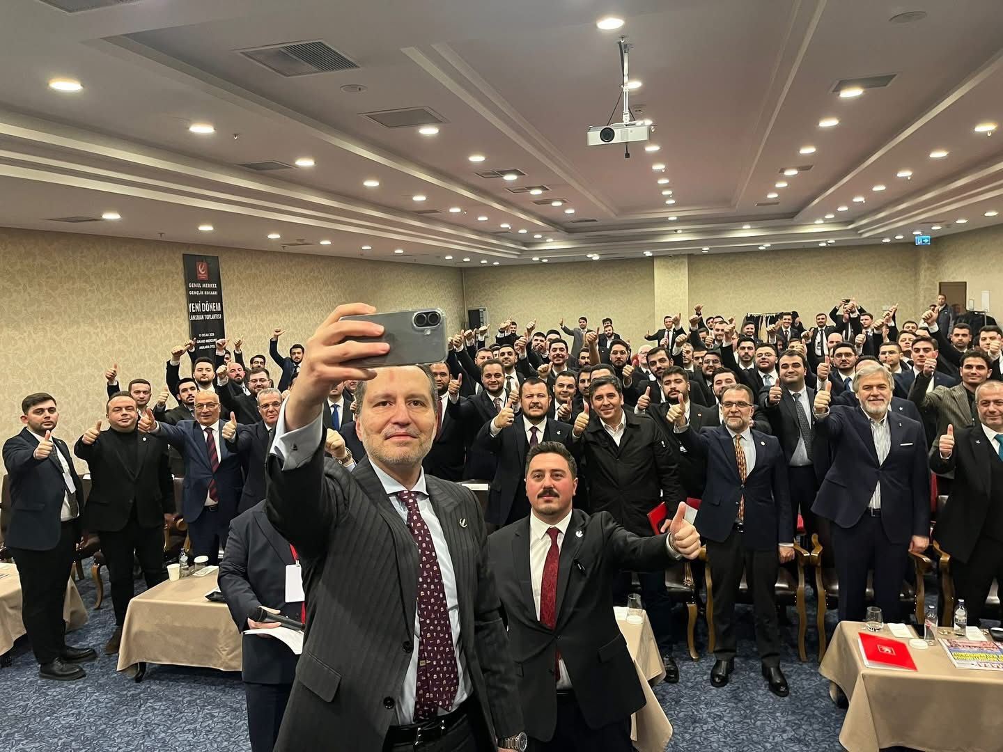 Enes İzci, Yeniden Refah Partisi Gençlik Kolları Ar Ge Başkanlığına Yeniden Atandı (3)