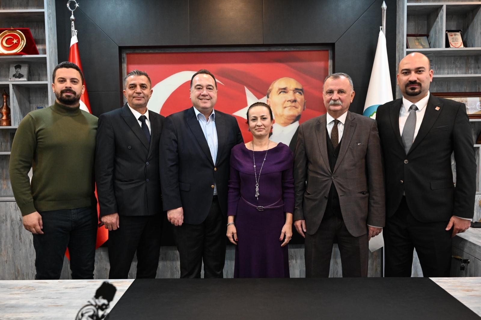 F 45474 75E6D957334F49Fa9A8144F6240Bdaeb