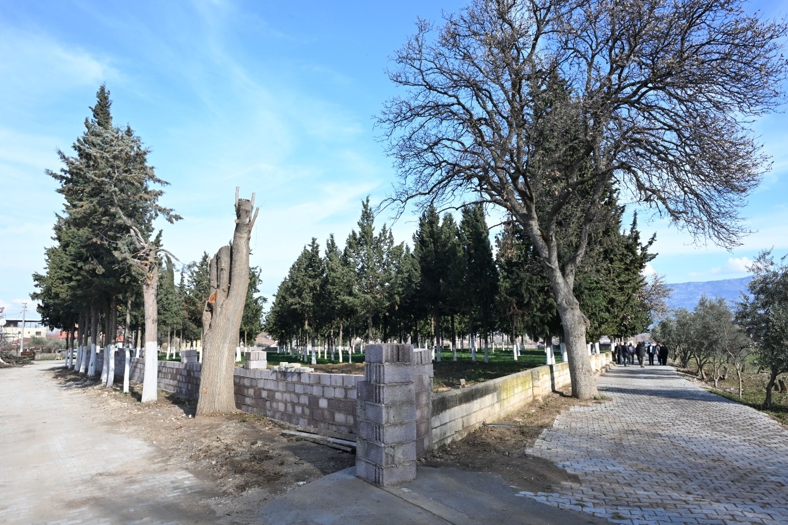 F 45508 92884013D2E242Fea668F031F04D103B