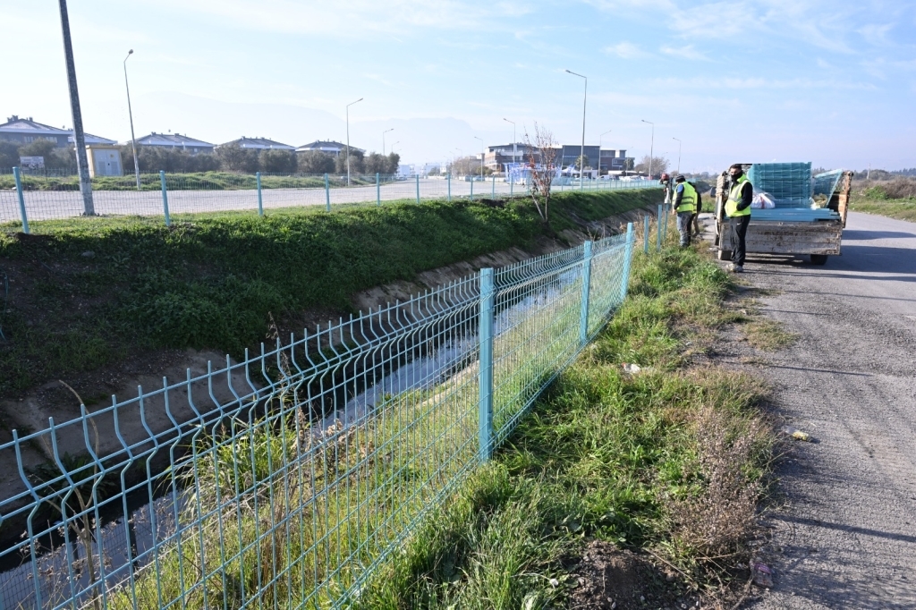 Manisa'da dereler artık daha güvenli-.2.2
