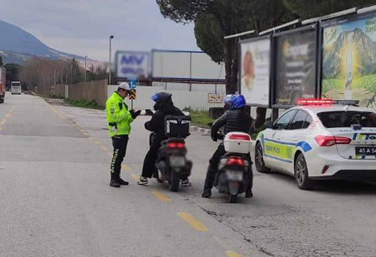 Manisa Motosiklet Denetimi (1)