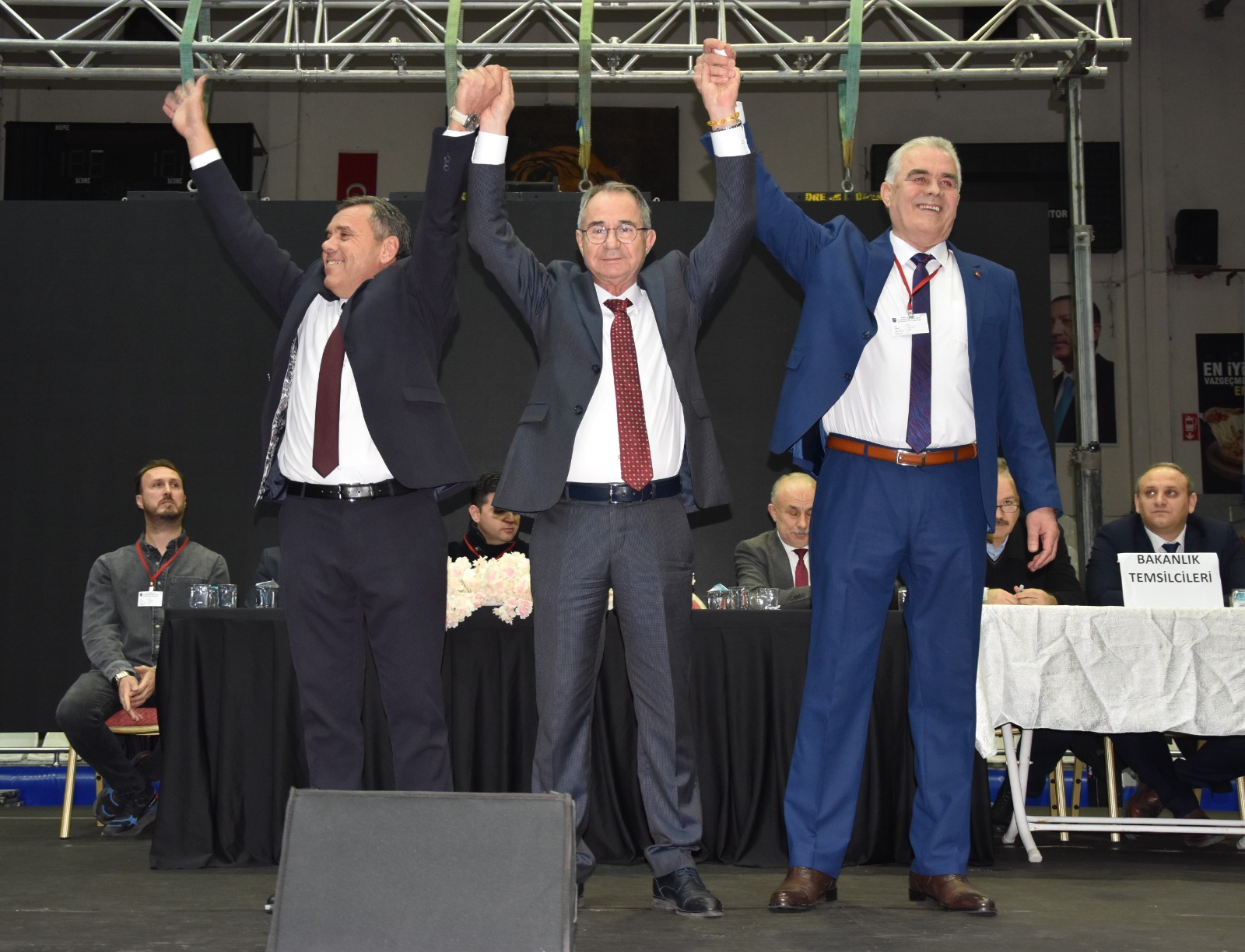 Manisa Şoförler Odası’nda Değişim Rüzgarı Yeni Başkan Cahit Güden! (2)