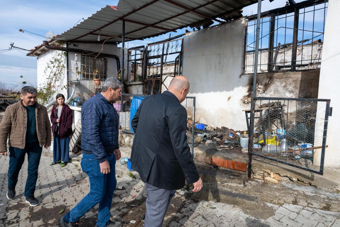 Manisa Yangın (1)-4