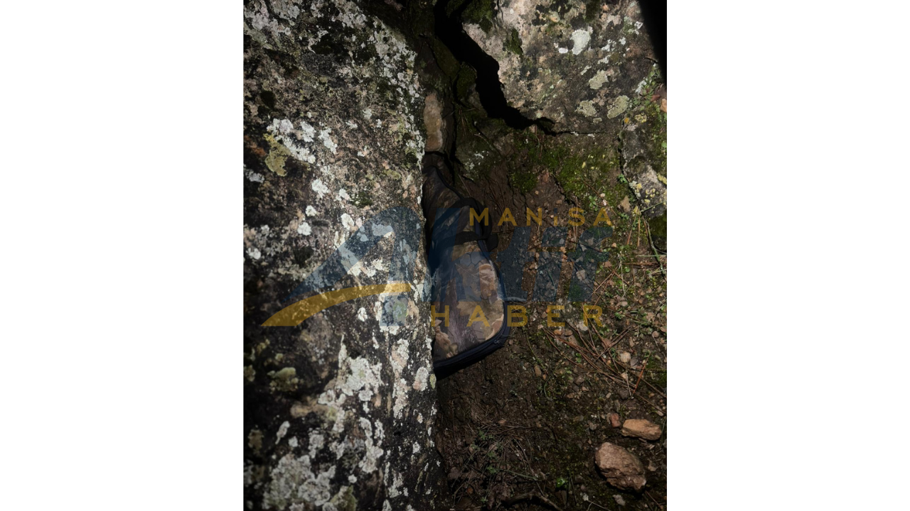 Manisa'da Kuyumcu Soygunu Gölmarmara'da Çaldılar, Saruhanlı'da Gömdüler, İzmir'de Yakalandılar (1)