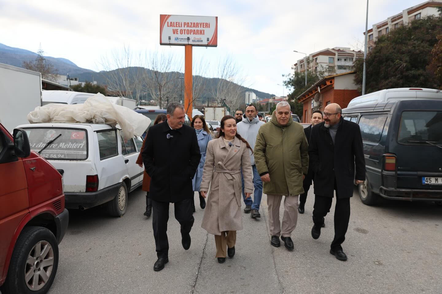 Manisa'da Pazarcı Esnafının Nabzı Tutuldu 'Bu Düzen Böyle Gitmez' (1)