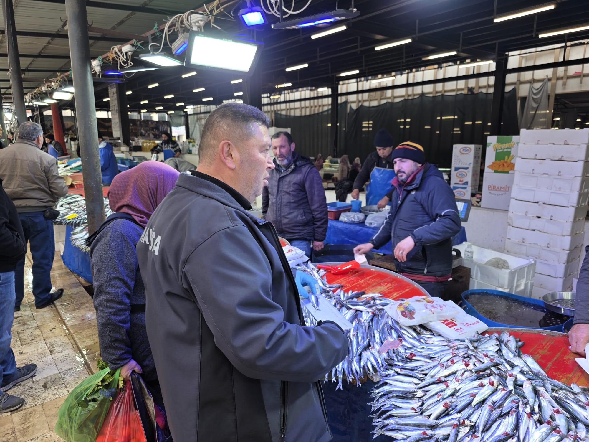 Sarıgöl'de Balık Tezgahları Mercek Altında! (2)