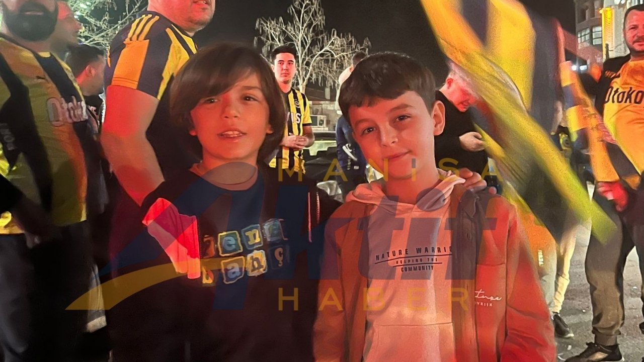 Sarıgöl'de Fenerbahçe Coşkusu Meydanlarla Yaşandı .1.