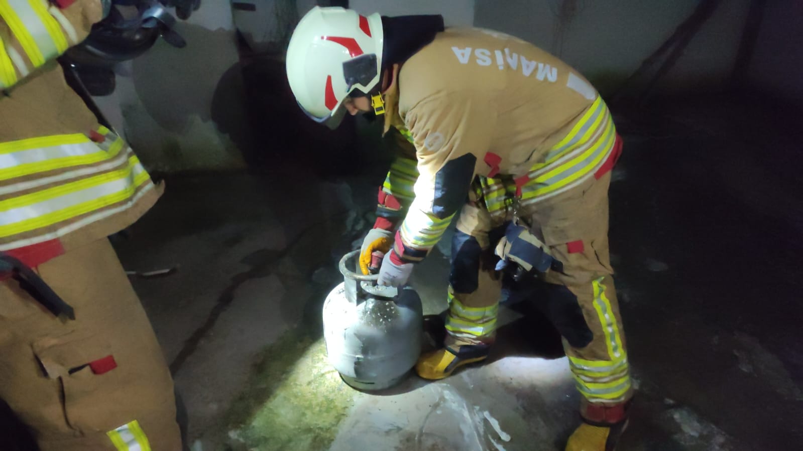 Manisada Korkutan Yangın: Mutfak Tüpü Facia Doğuruyordu!