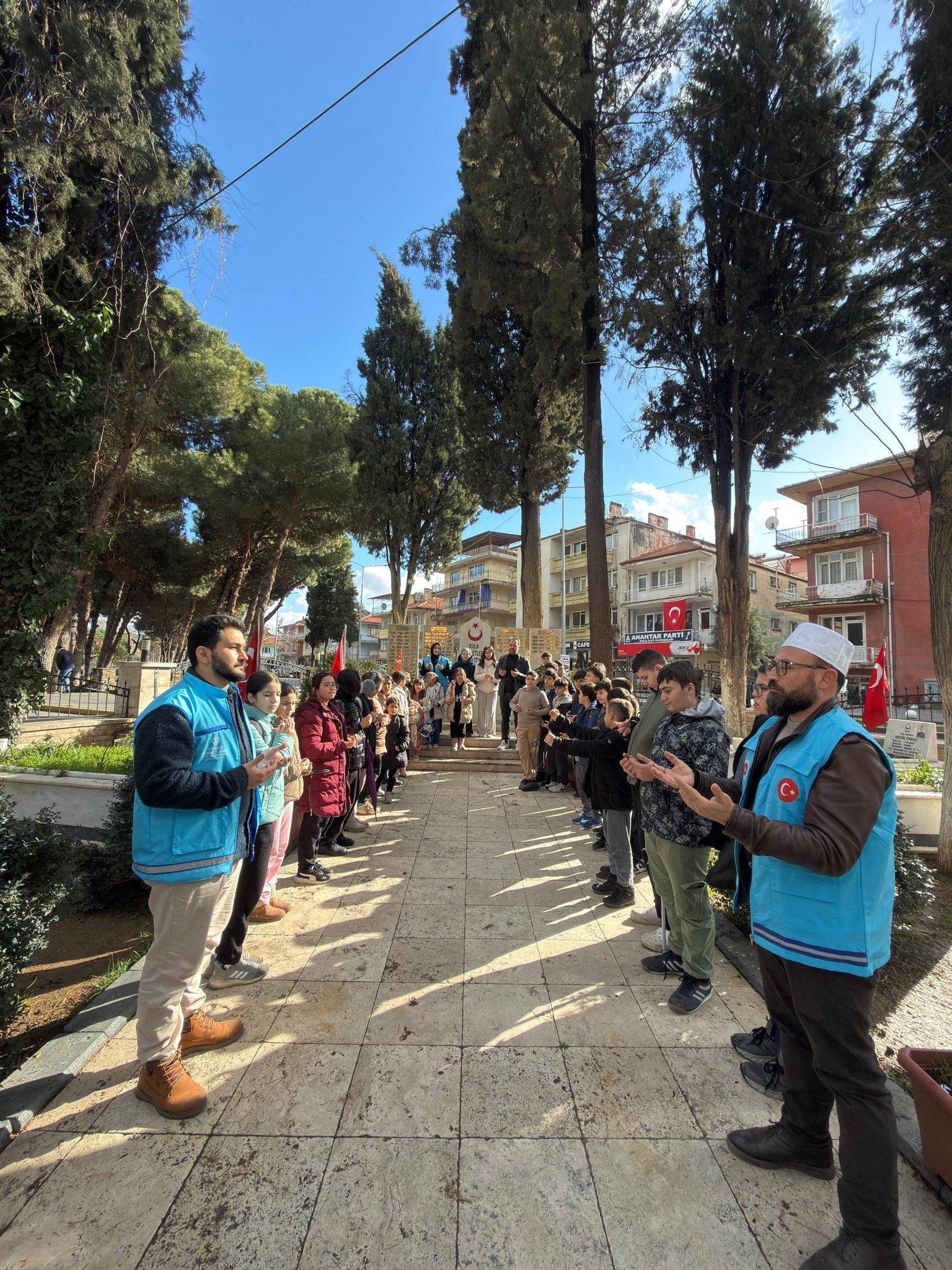 624356988 1321701229987712 6841277048255472348 N