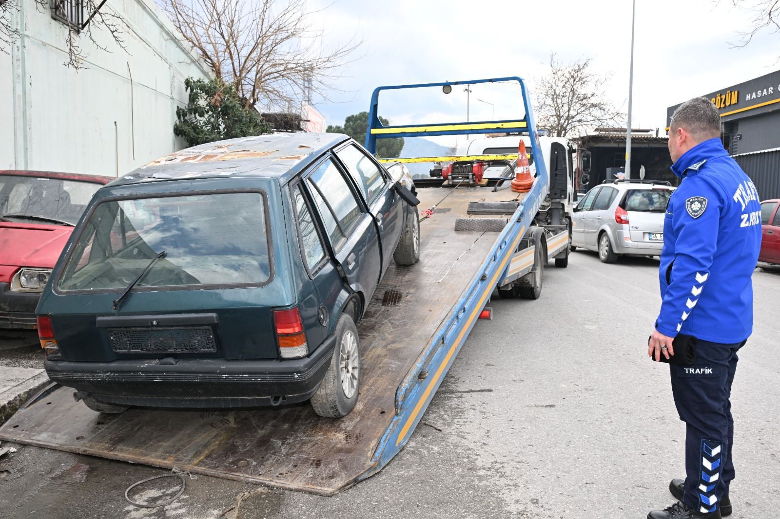 Manisa'da hurda araçlar kaldırılıyor-.1.2