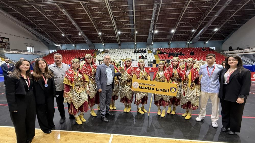 Manisa’da Halk Oyunları İl Birincileri Belli Oldu