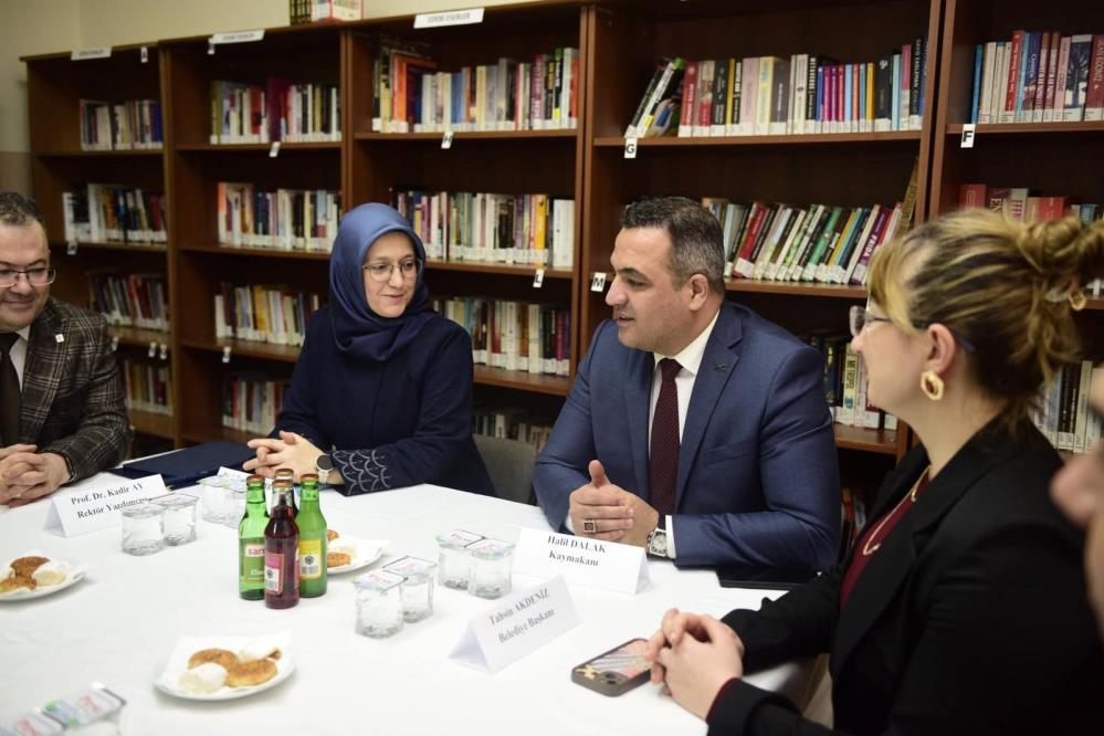 MCBÜ Rektörü Prof. Dr. Rana Kibar’dan Sarıgöl çıkarması!