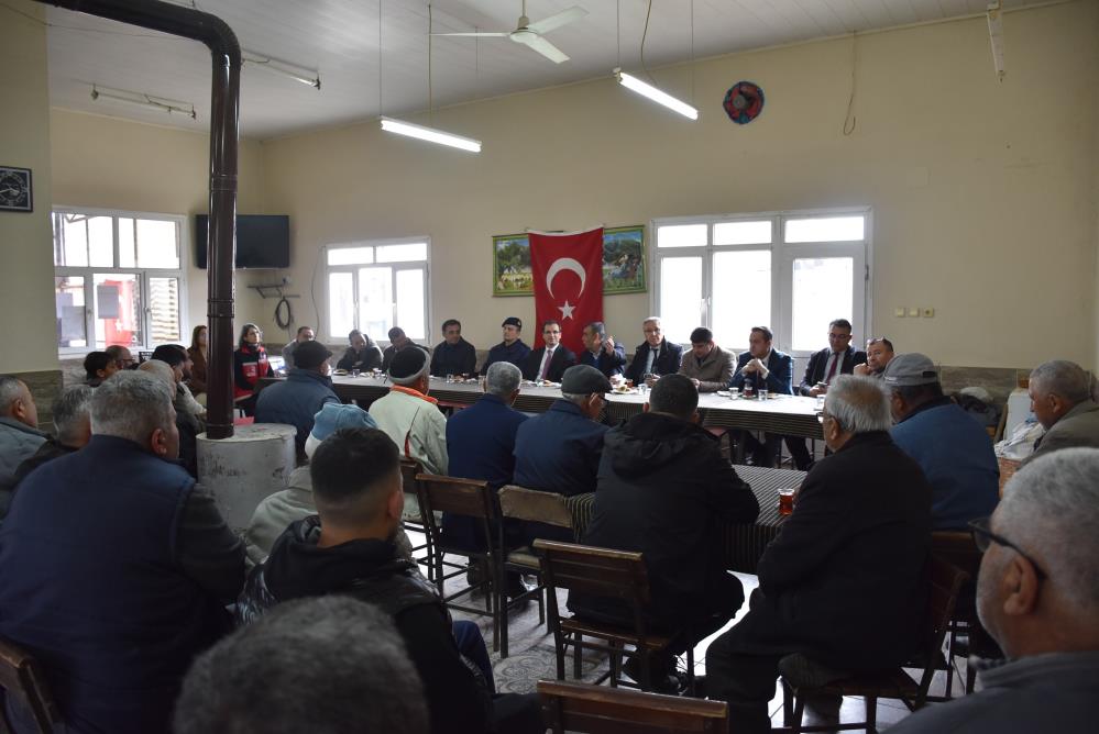 Kaymakam Güldoğan vatandaşın taleplerini dinledi!