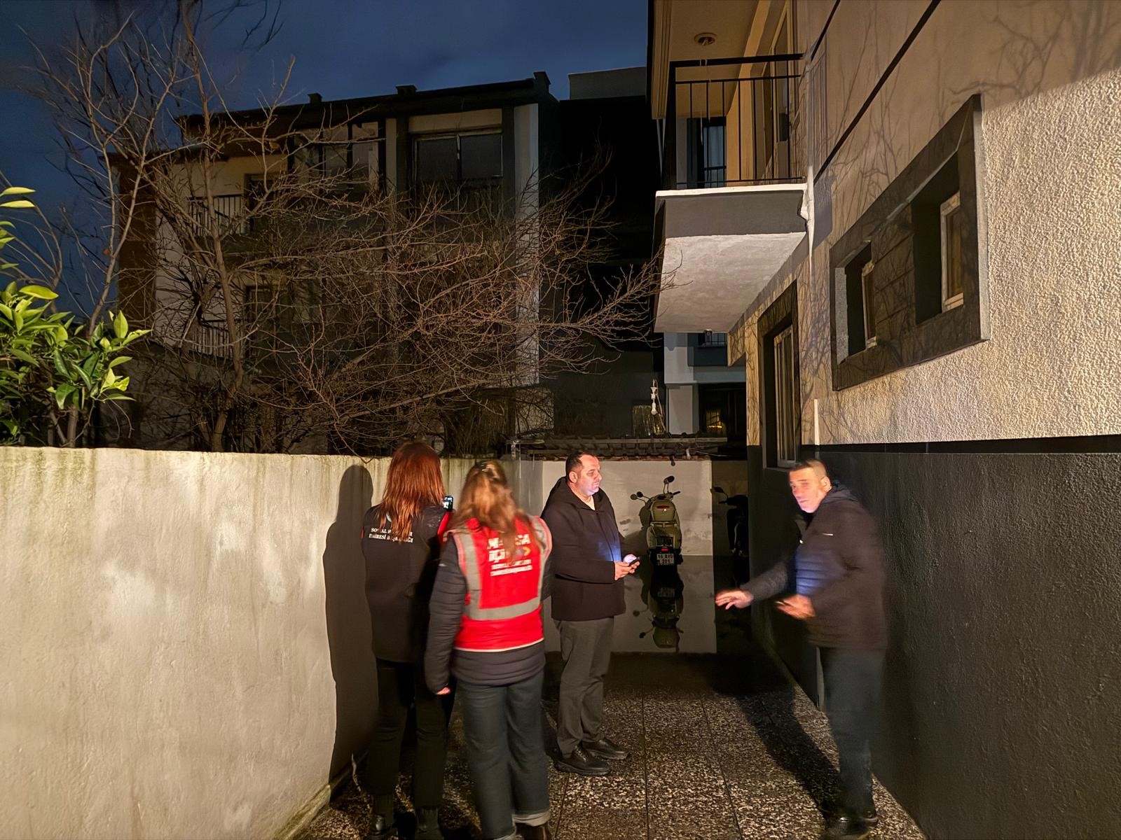 Manisa'da sel mağdurlarına binlerce liralık destek-.1.1