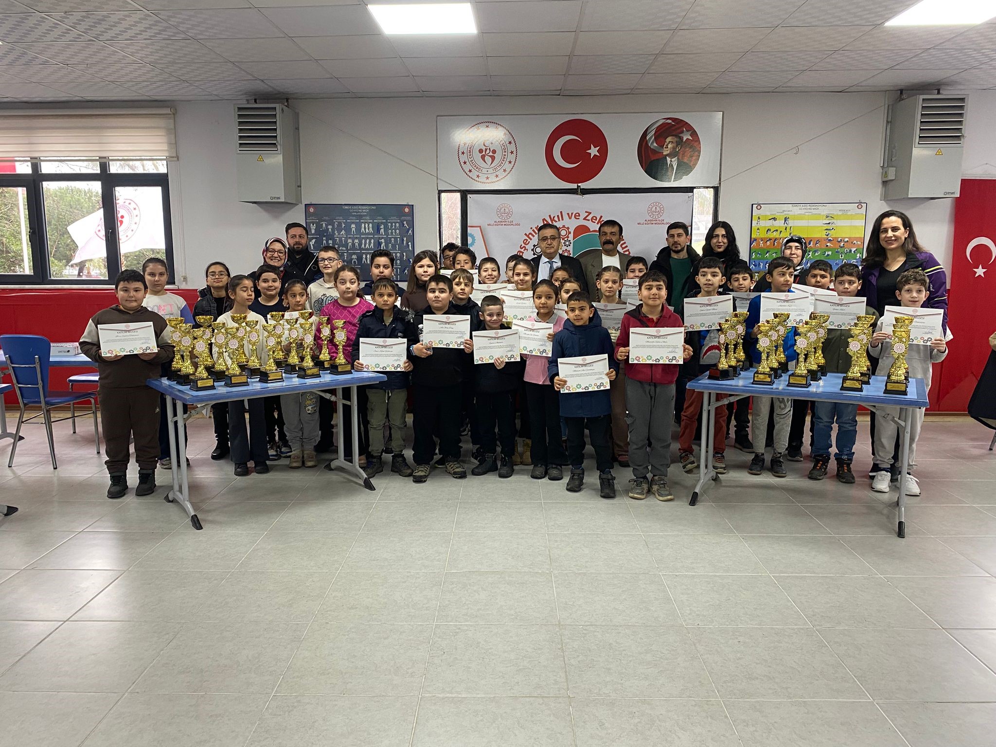 Alaşehir'de Şampiyonluk Mücadelesi! (3)