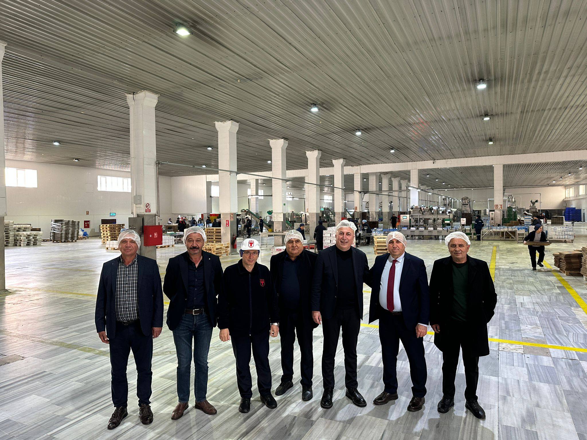 Başkan Akdeniz’den Tari̇ş Üzüm Birliği’ne Ziyaret (2)