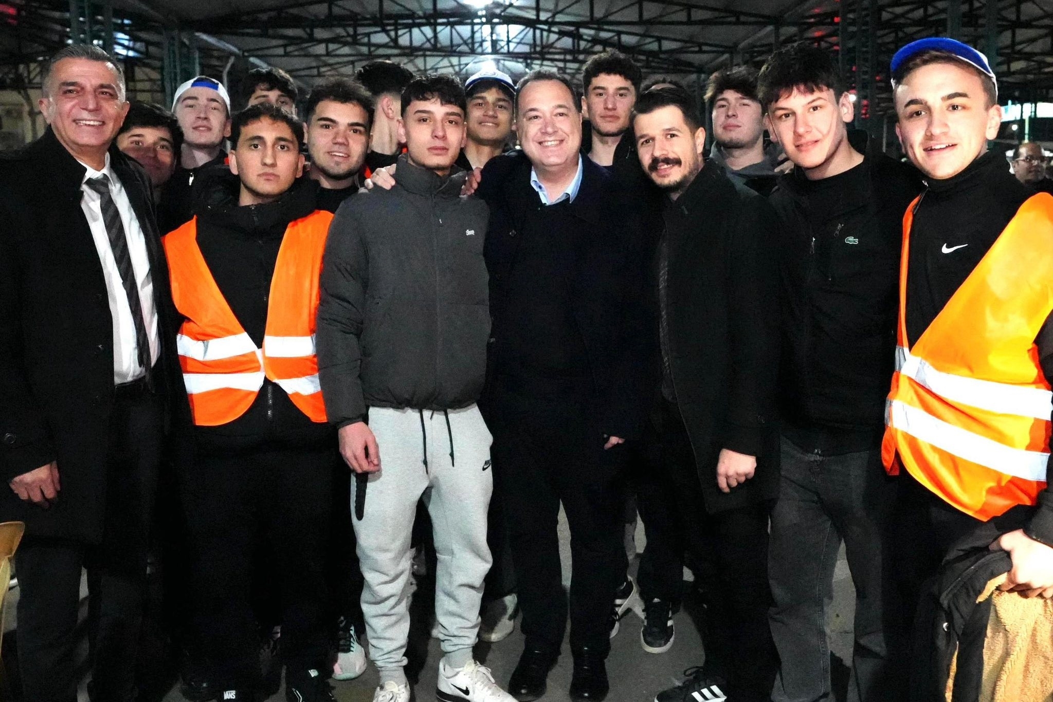 Başkan Dutlulu Selendililerle Iftarda Buluştu (1)