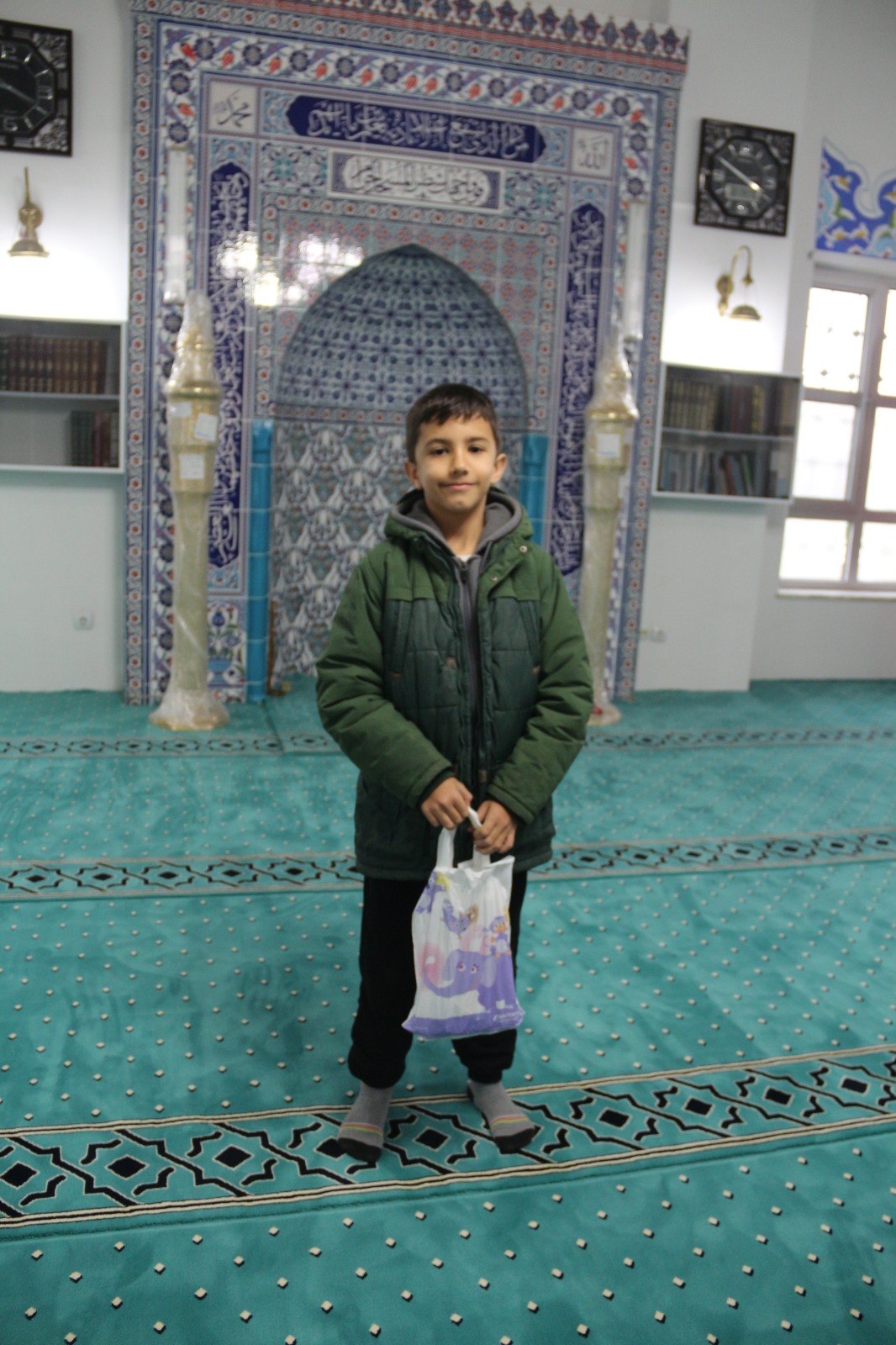 Caminin En Küçük Cemaatinden En Büyük Bağiş (5)