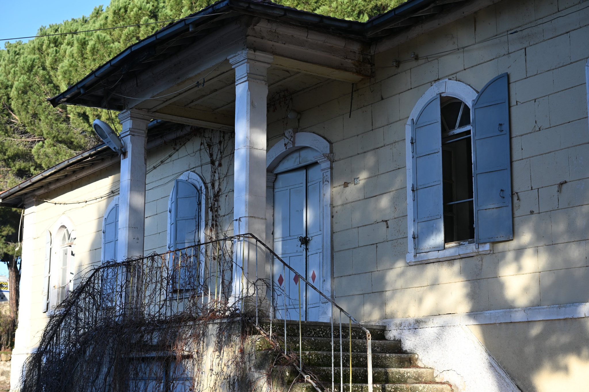 Demirci’de Halı Dokumacılığı Geleceğe Taşınıyor! (2)