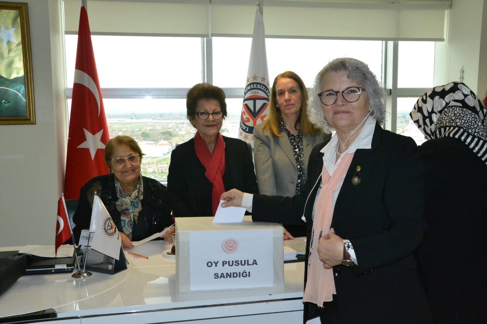 Güçsüzler Ve Kimsesizler Vakfı Manisa Şubesi’nde Sıdıka Doğdu Güven Tazeledi (1)