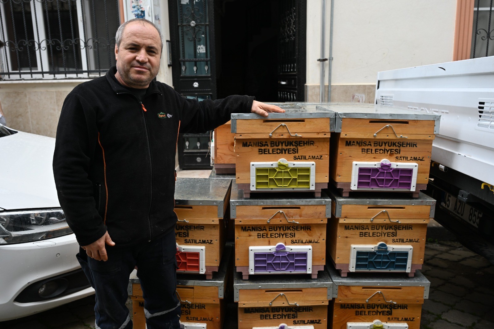 Manisa Büyükşehir Belediyesi, Sel Felaketinden Etkilenen Üreticilere Yönelik Desteklerini Aralıksız (2)