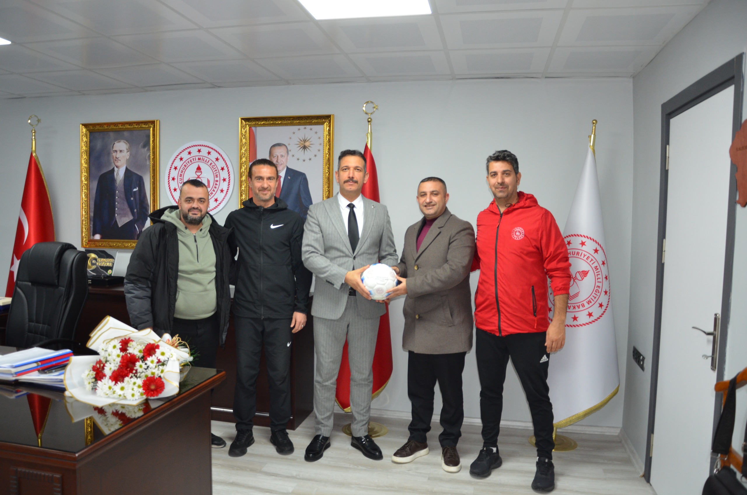 Manisa İl Milli Eğitim Müdürü'nden (1)