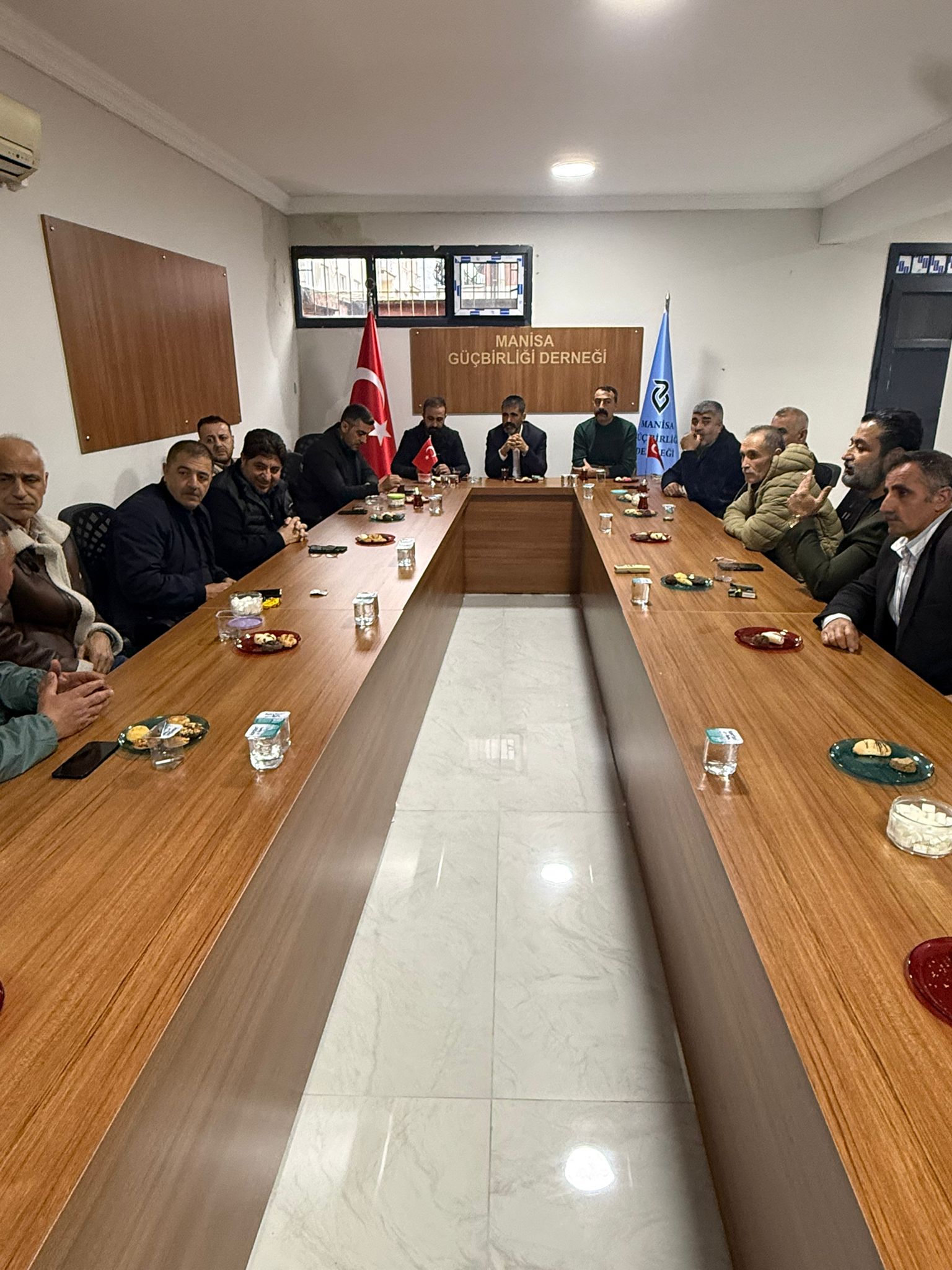 Manisa’da Faaliyet Gösteren Güçbirliği Derneği, Ramazan Ayı Çalışmalarına Başladı (4)