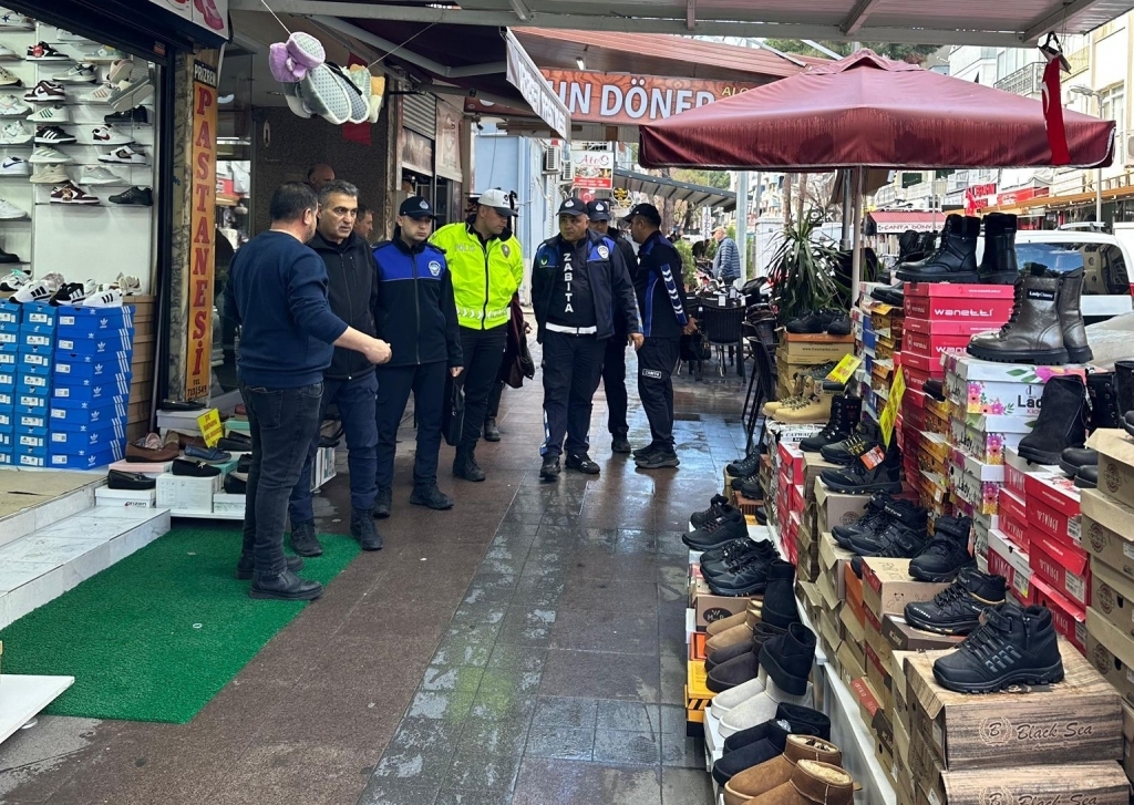 Manisa'da Kaldırım Denetimleri Devam Ediyor! (1)