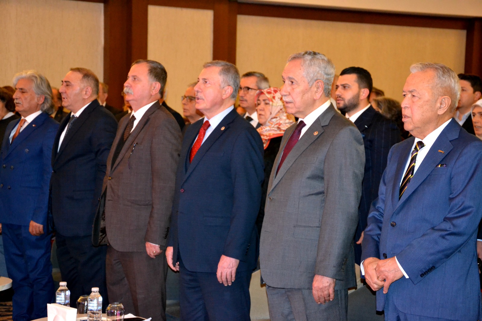 Moris Şinasi Görkemli İyilik” Belgeselinin Galasi Mani̇sa!'Da Yapildi (2)