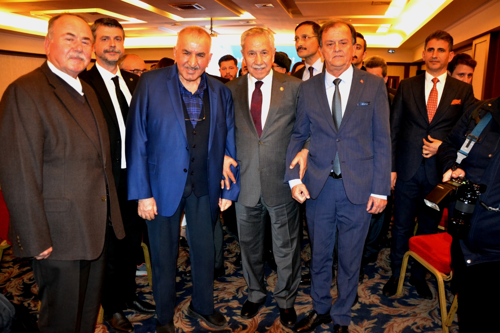 Moris Şinasi Görkemli İyilik” Belgeselinin Galasi Mani̇sa!'Da Yapildi (5)