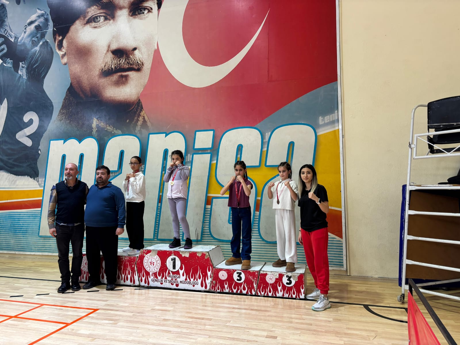 Sarigöllü Sporculardan Büyük Başari (1)