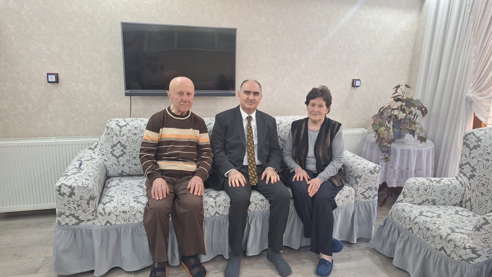 Vali Özkan'dan Ramazan ayı boyunca anlamlı ziyaretler!-.1.