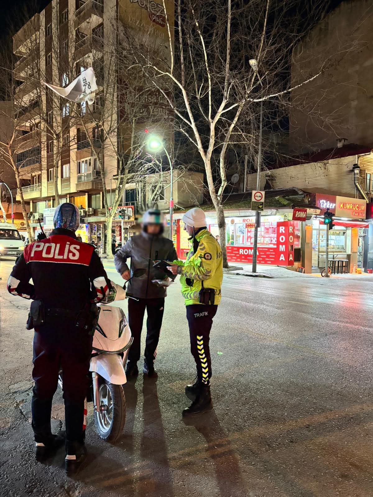 445 Sürücüye Ceza Yağdı (3)