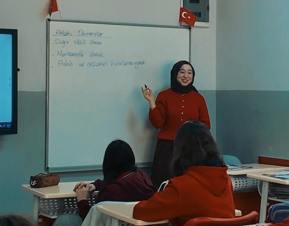 Alaşehir Belediyesinden 8 Mart’a özel anlamlı klip!