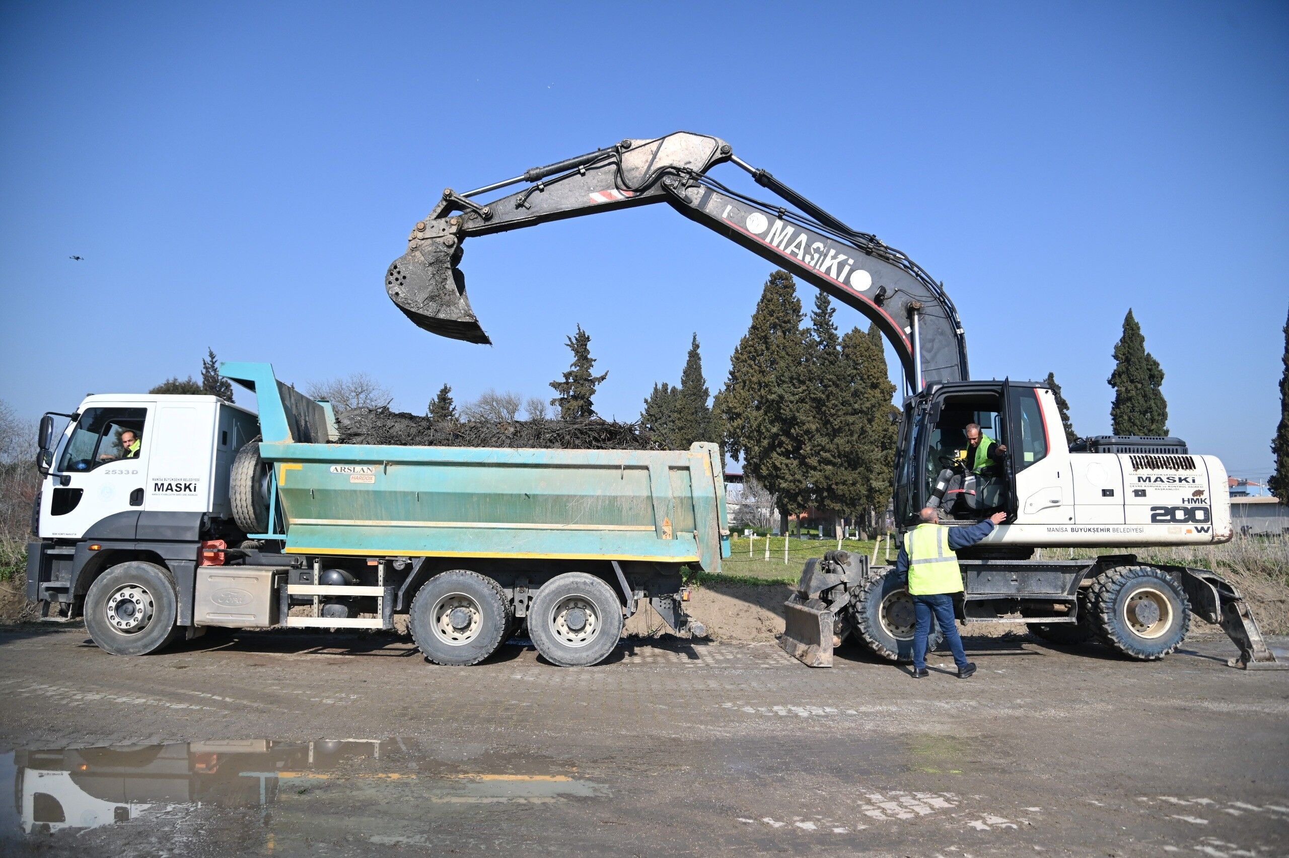 Manisa'da koku ve sinek sorunu son buluyor-.2.1.1