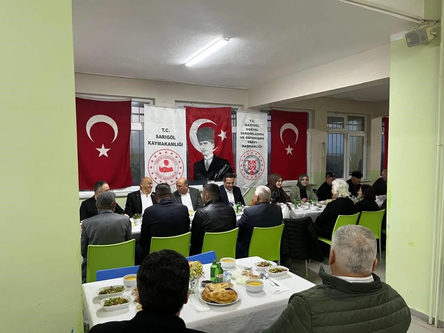 Sarıgöl'de şehit aileleri ve gaziler Ramazan ayında unutulmadı-.3.1.