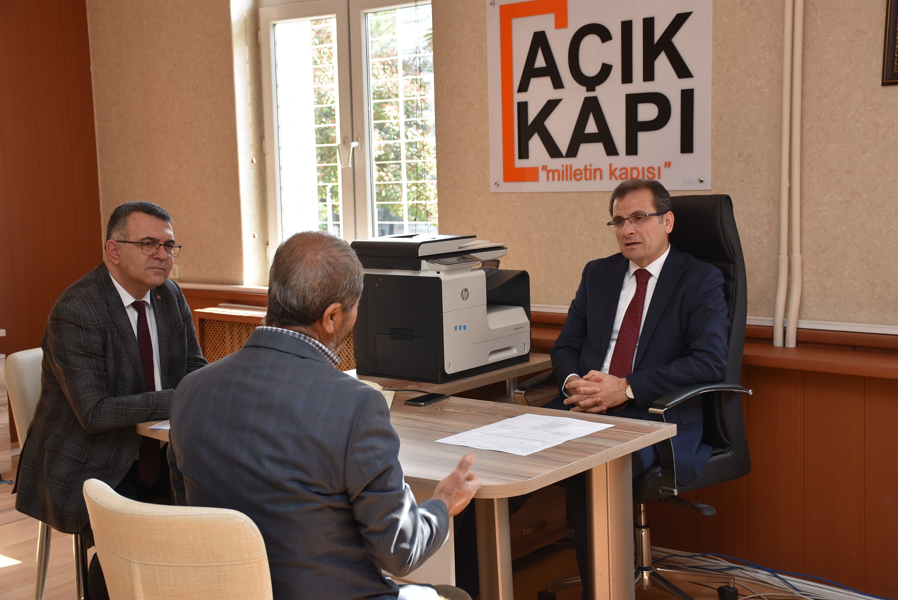 Salihli halkı Açık Kapı'da sorunlarını paylaşıyor-.1.1