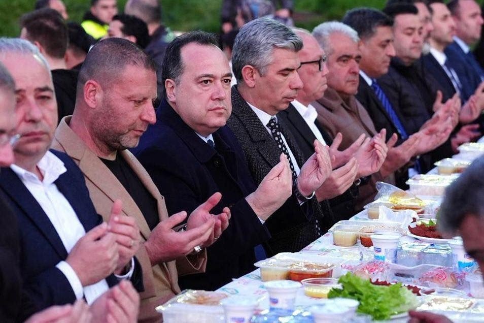 Büyükşehir'den Soma Termik Santrali işçilerine anlamlı iftar!