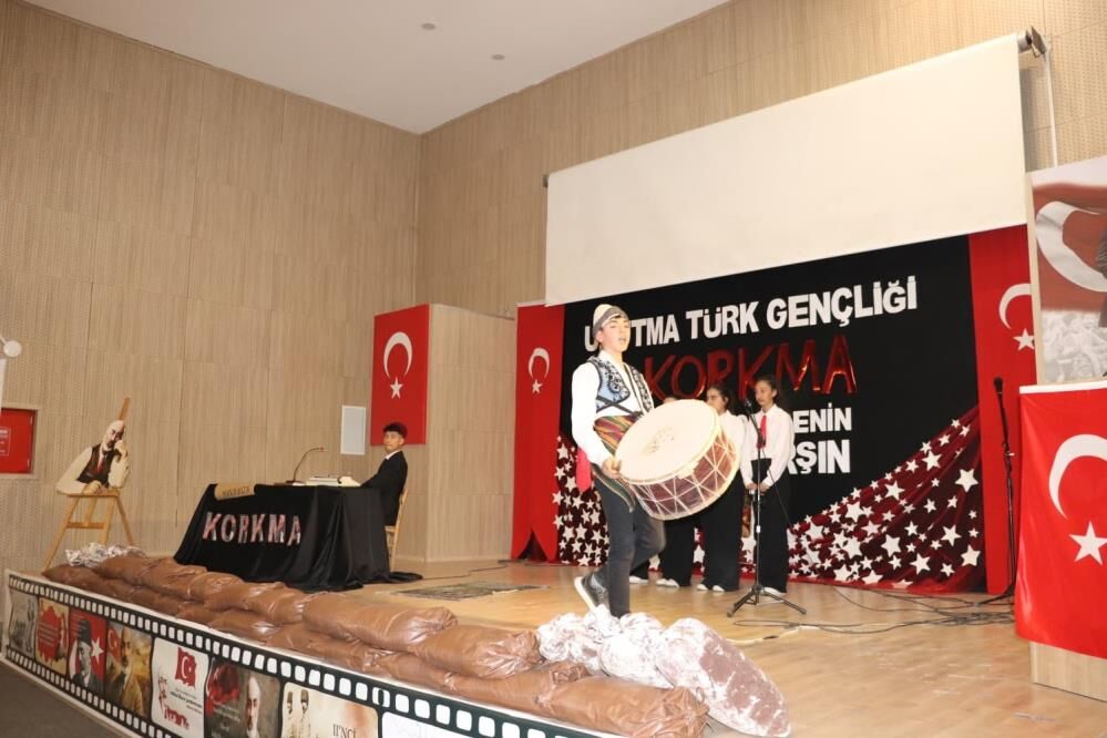 Selendi'deki Anma Programında Duygusal Anlar Yaşandı-1