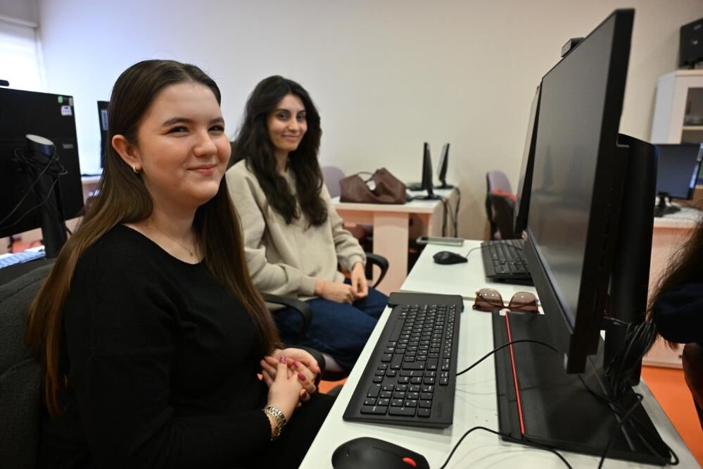 Manisa Büyükşehir Belediyesinden gençlere dijital gelecek vizyonu