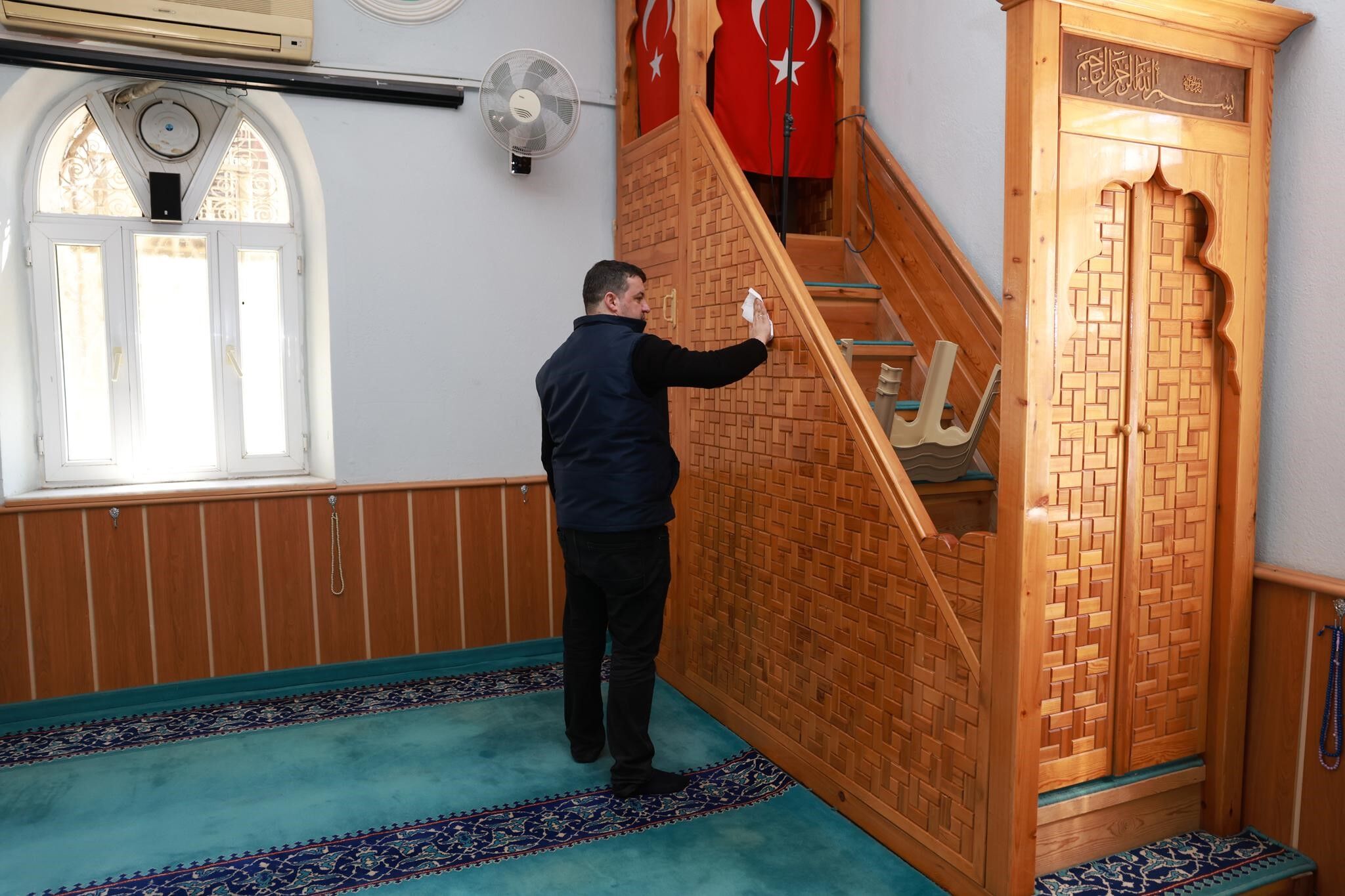 Manisa'da camiler Bayram Namazına hazır-2.1